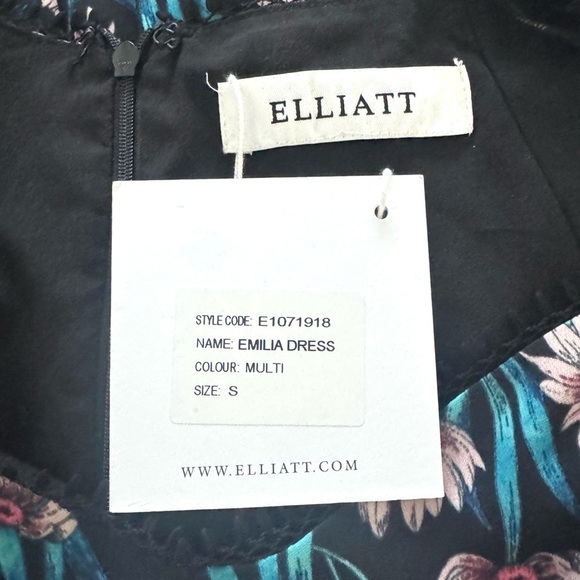 ELLIATT Emilia Long Sleeve Floral Print Asymmetrical Cocktail Mini Dress Small - Picture 7 of 10